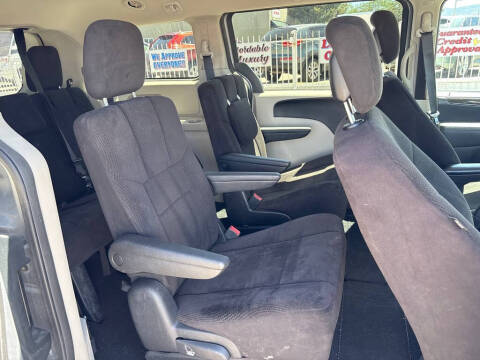 2013 Dodge Grand Caravan SE