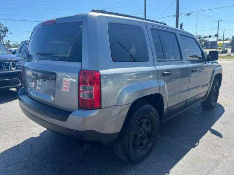 2013 Jeep Patriot Sport