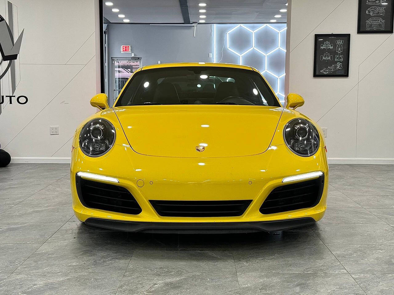 2018 Porsche 911 for sale at Alpha Auto Long Island in Westbury, NY