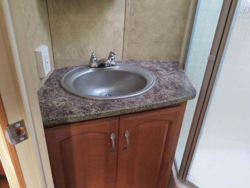 2010 Keystone RV Cougar