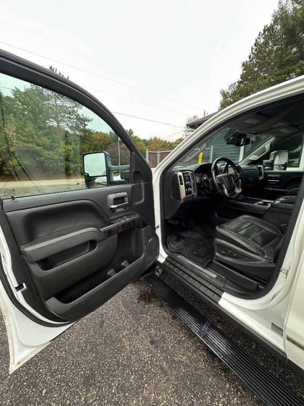 2015 GMC Sierra 2500HD Denali