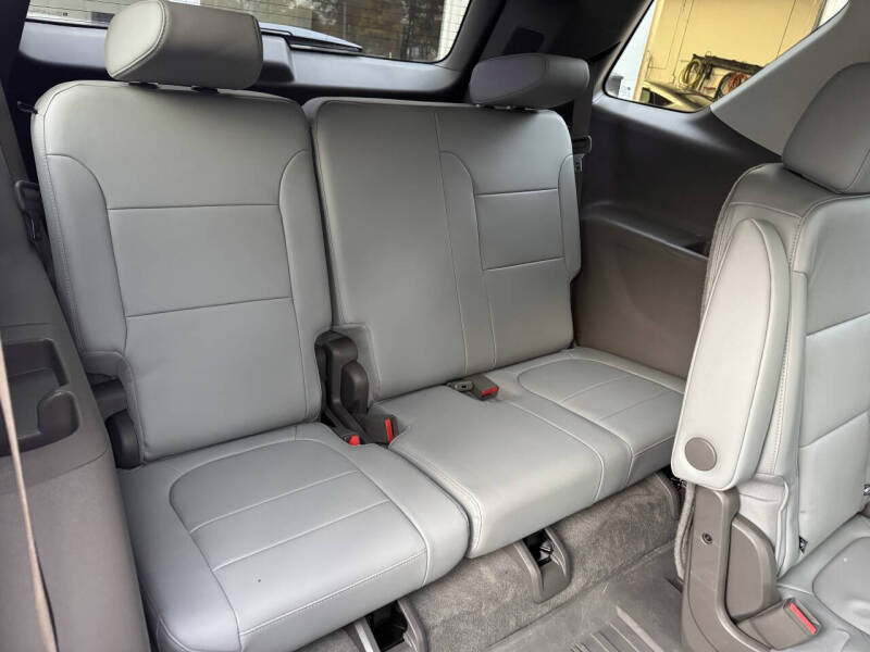 2020 Chevrolet Traverse LT Leather