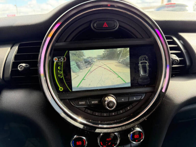 2015 MINI Hardtop 2 Door Cooper