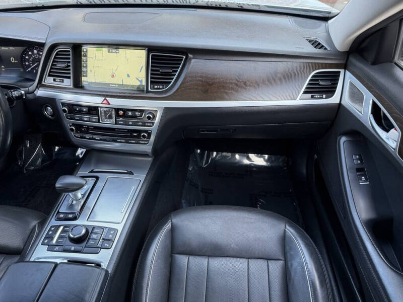 2018 Genesis G80