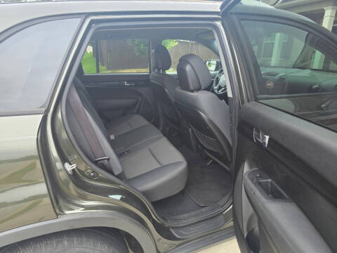 2012 Kia Sorento LX