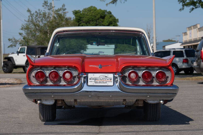 1960 Ford Thunderbird