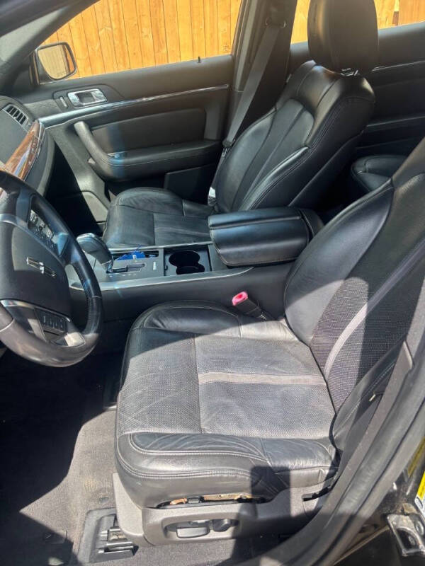 2009 Lincoln MKS