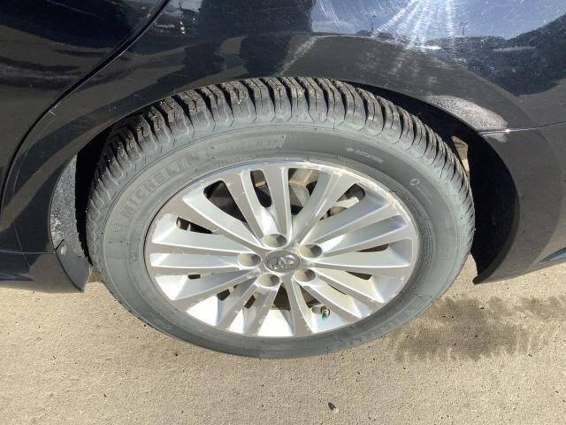 2013 Toyota Avalon Hybrid XLE Touring