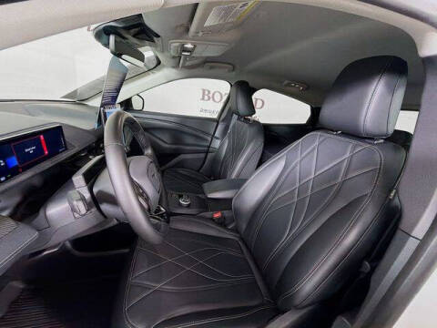 2024 Ford Mustang Mach-E Select