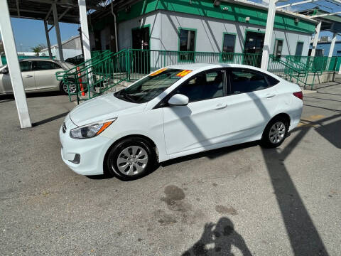 2016 Hyundai Accent SE