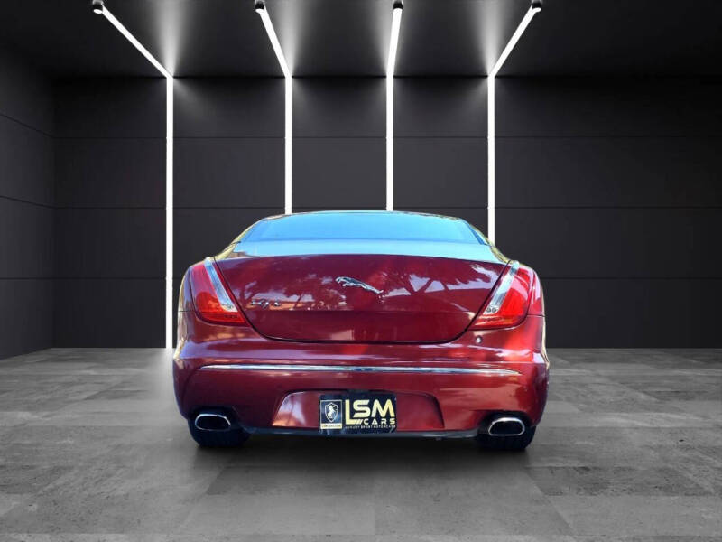 2012 Jaguar XJL Portfolio