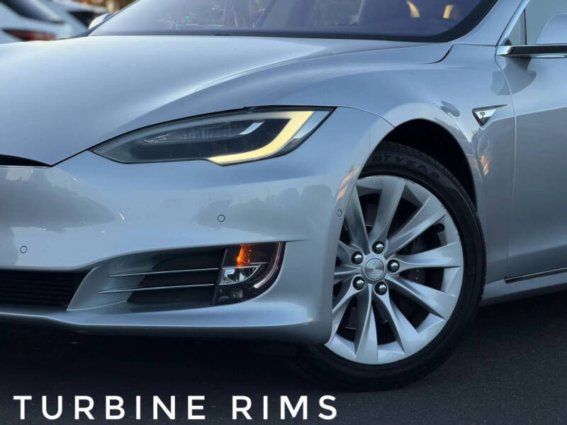 2016 Tesla Model S
