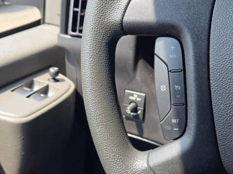 2023 GMC Savana 2500