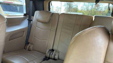 2019 Cadillac Escalade Platinum