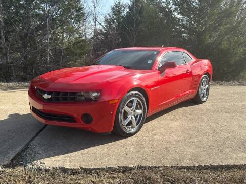 2013 Chevrolet Camaro for sale at TINKER MOTOR COMPANY in Indianola OK