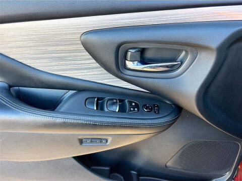 2015 Nissan Murano Platinum