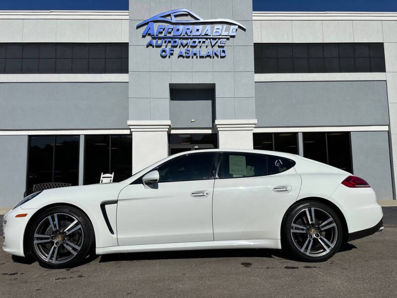 2016 Porsche Panamera