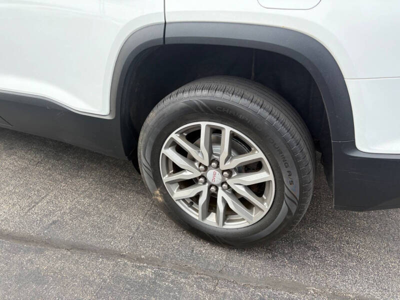 2018 GMC Acadia SLE-2