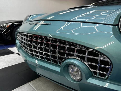 2002 Ford Thunderbird Deluxe