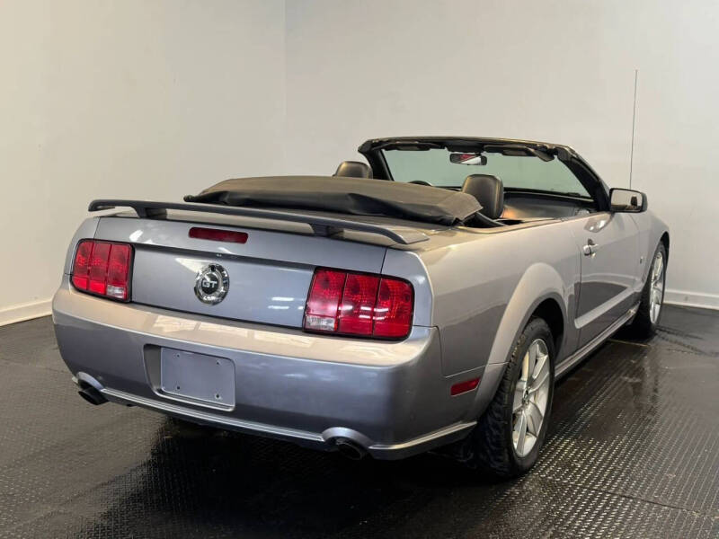 2006 Ford Mustang