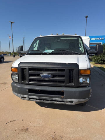 2011 Ford E-Series E-450 SD