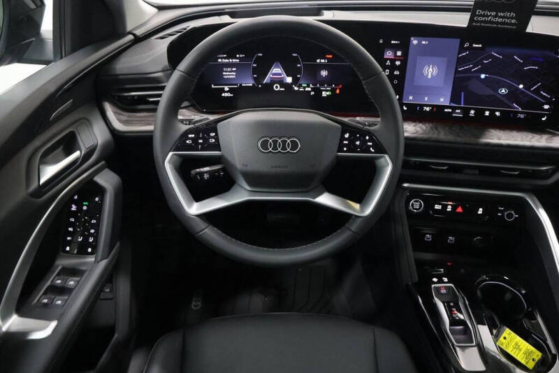 2025 Audi Q5 quattro Premium Plus TFSI