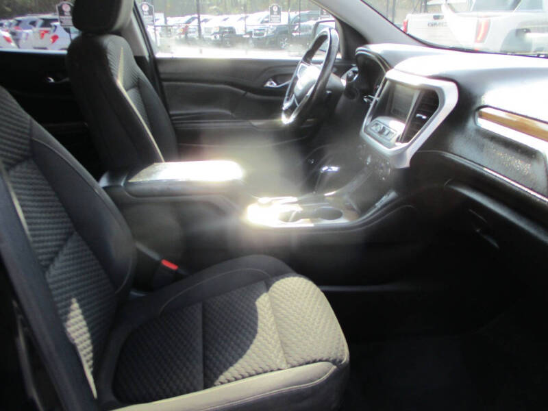 2019 GMC Acadia SLE-2