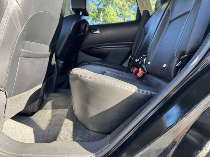 2011 Nissan Rogue SV