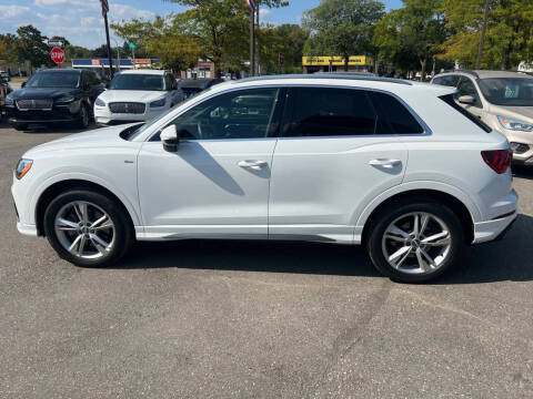 2020 Audi Q3 quattro S line Premium 45 TFSI