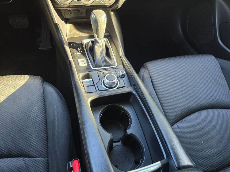 2017 Mazda MAZDA3 Sport