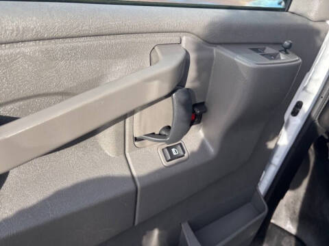 2025 Chevrolet Express LS 3500