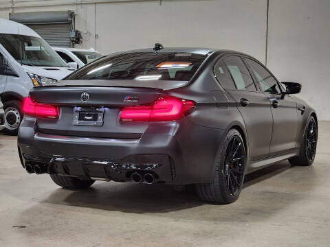 2023 BMW M5