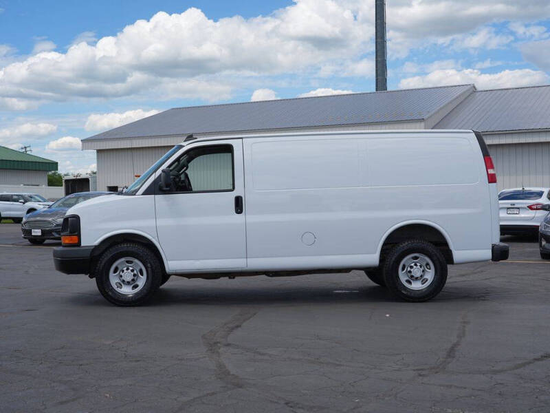 2017 Chevrolet Express 2500