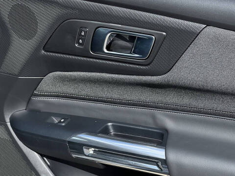 2025 Ford Mustang EcoBoost