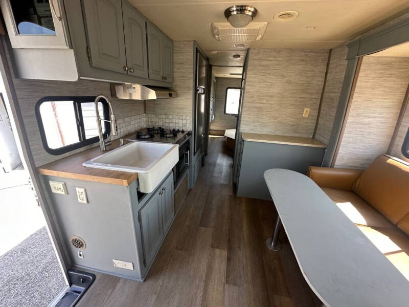 2007 Ford E-Series E-450 SD