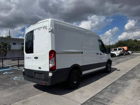 2015 Ford Transit 150