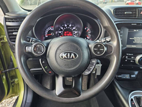 2018 Kia Soul +