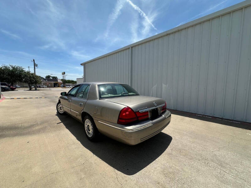 2003 Mercury Grand Marquis GS