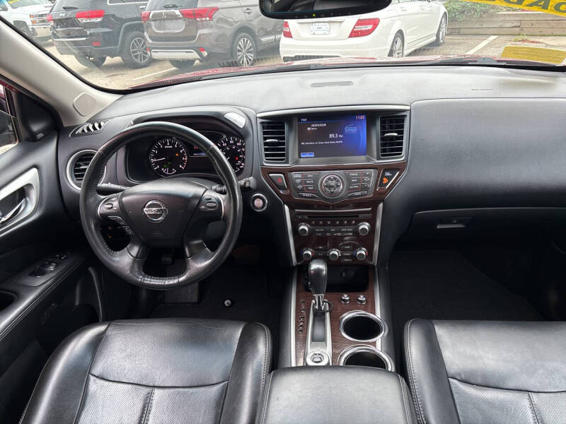 2016 Nissan Pathfinder Platinum