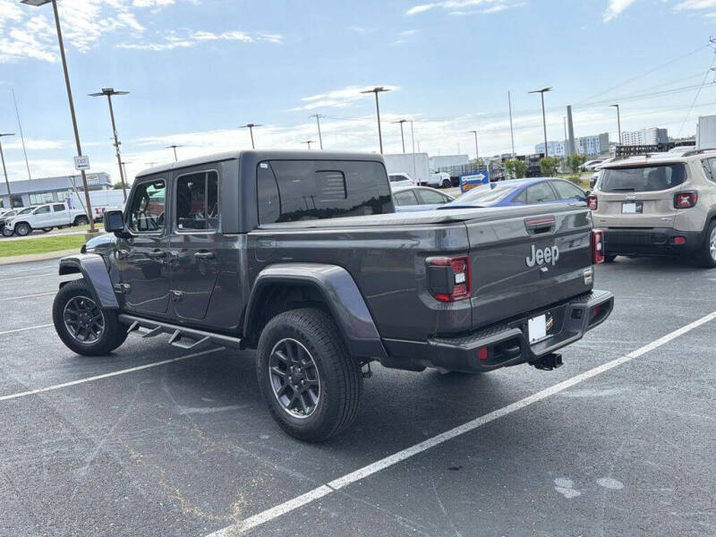 2020 Jeep Gladiator Overland