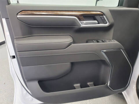 2026 GMC Sierra 1500 Elevation Standard