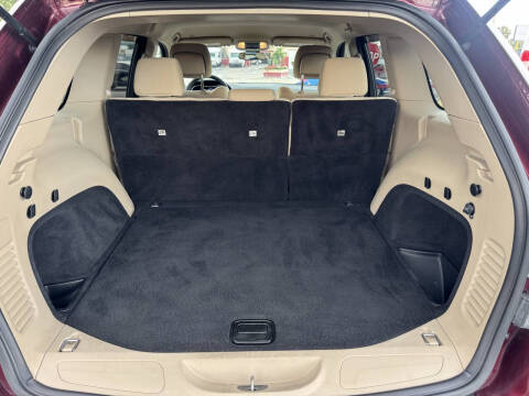 2018 Jeep Grand Cherokee Laredo E