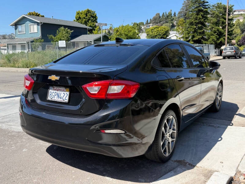 2018 Chevrolet Cruze LS Auto