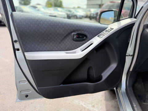 2011 Toyota Yaris