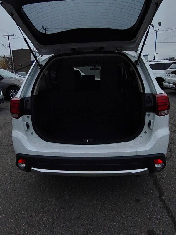 2017 Mitsubishi Outlander SE