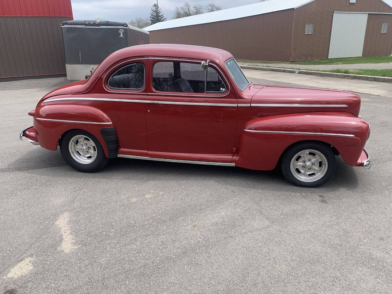 1946 Ford Super Deluxe 8