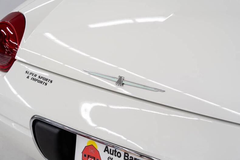 2002 Ford Thunderbird Deluxe