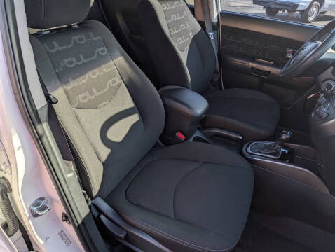 2012 Kia Soul +