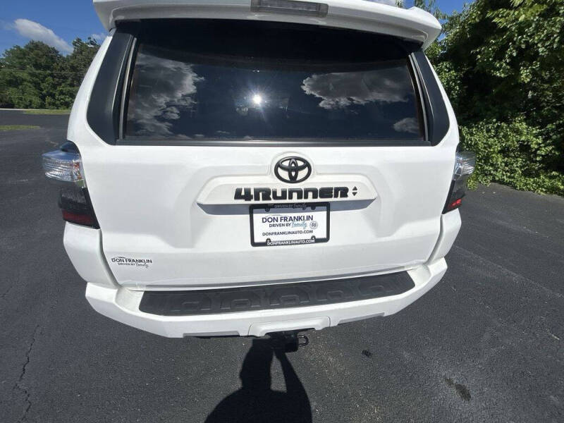 2023 Toyota 4Runner SR5