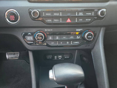 2017 Kia Niro Touring